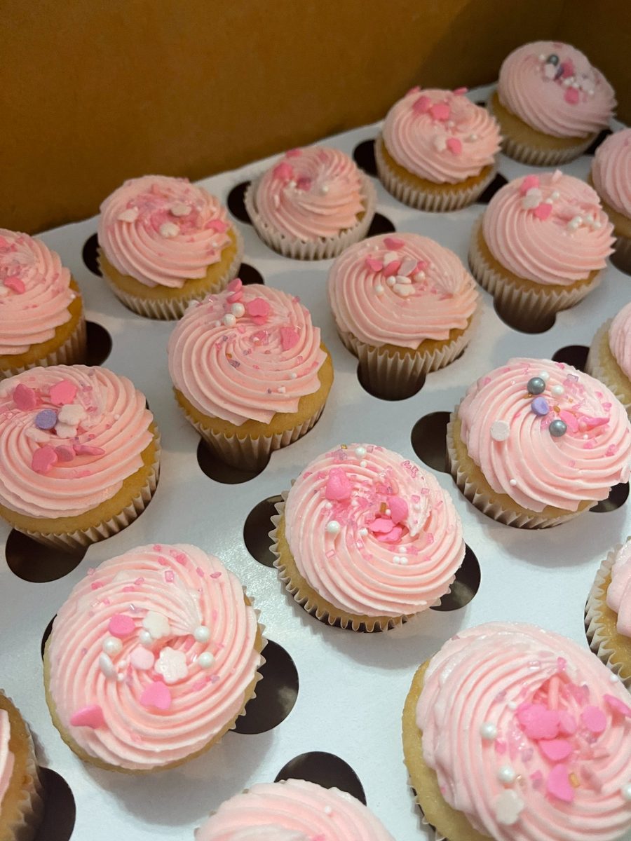 Custom cupcakes